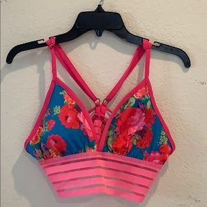 Brand new sport bra never worn